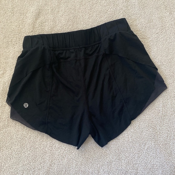 Size 2 Lululemon Shorts - Picture 1 of 4